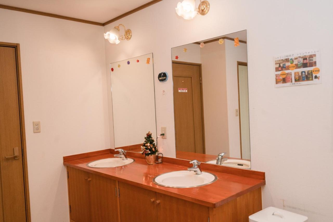 Guest House Chaconne קארויזאווה מראה חיצוני תמונה